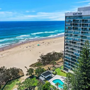 公寓式酒店 One The Esplanade On Surfers Paradise
