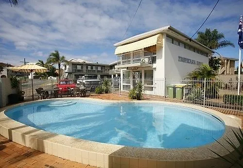 ***  Tropicana Motel Gold Coast Australia